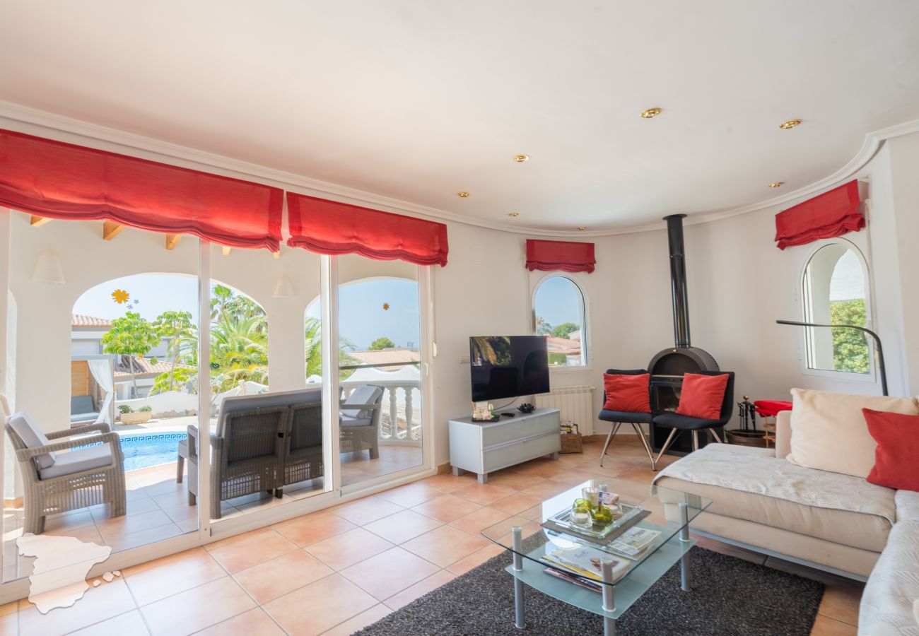 Villa in Calpe / Calp - Tonella