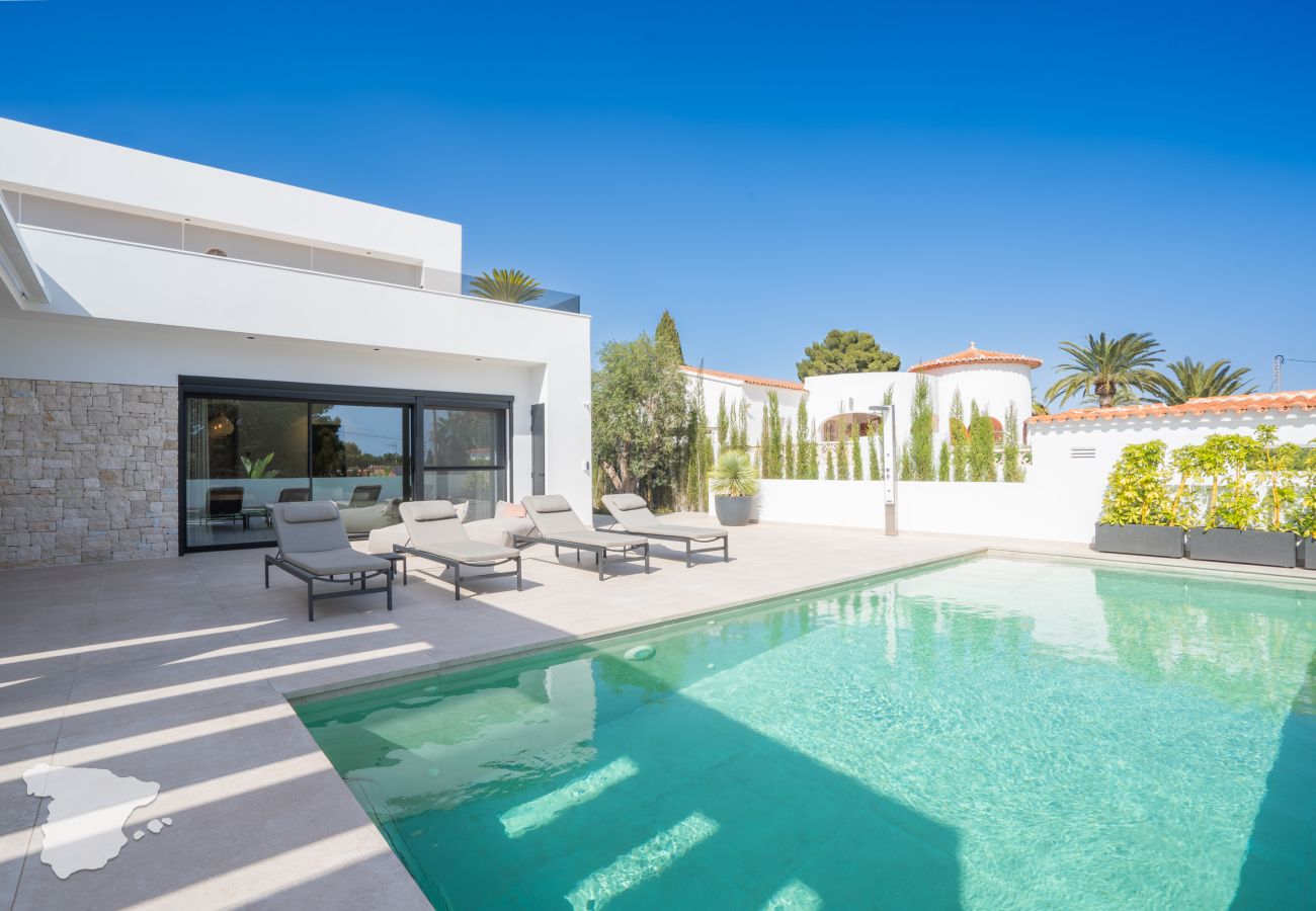 Villa in Calpe / Calp - Villa Besa