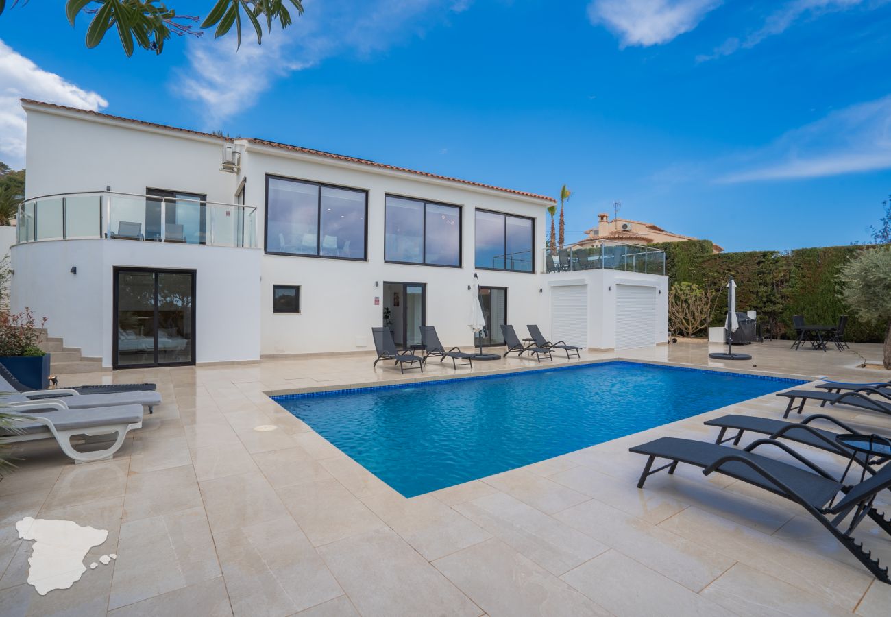 Villa in Calpe / Calp - Casa a Aron