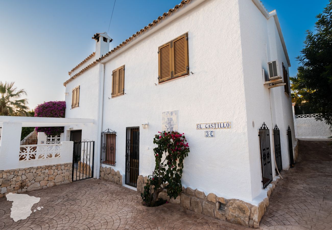 Villa in Calpe / Calp - El Castillo