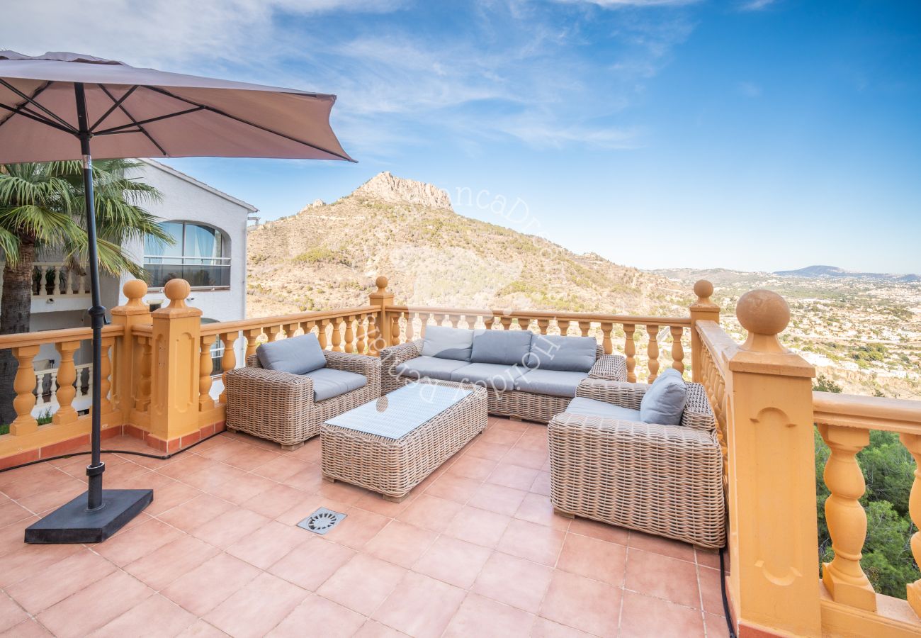 Villa in Calpe / Calp - Los Pitufos