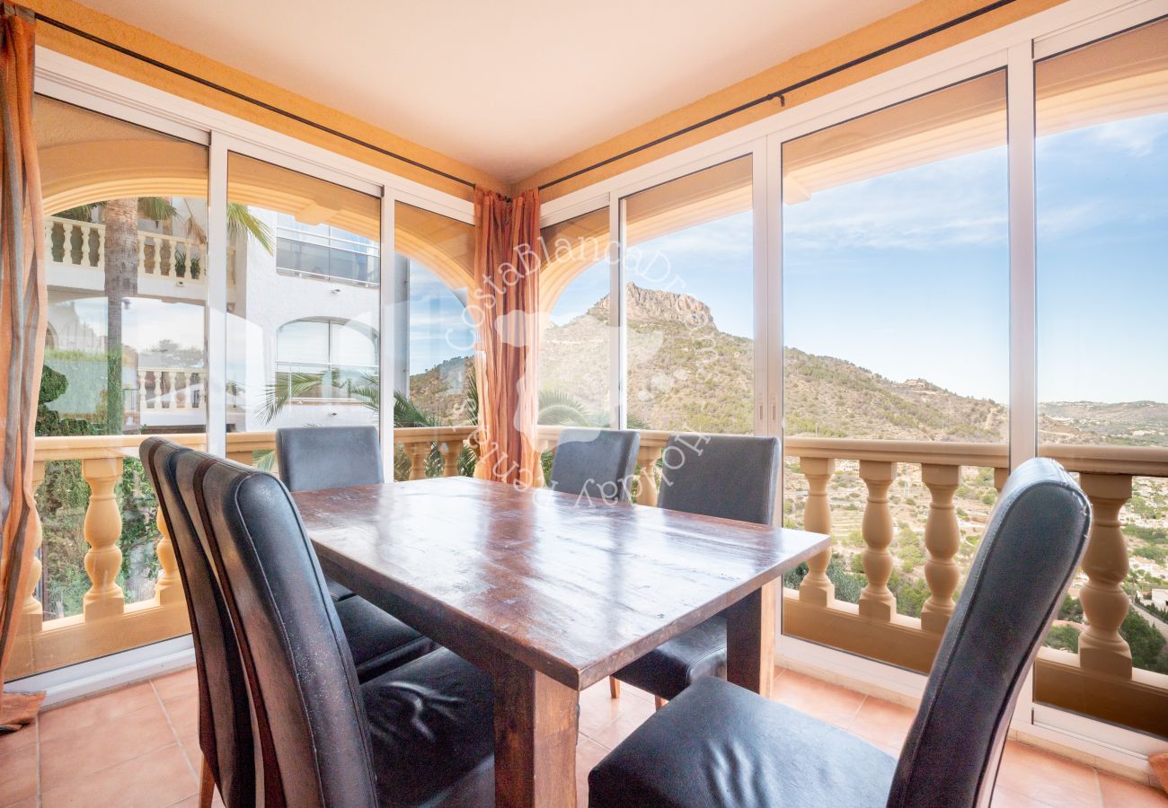 Villa in Calpe / Calp - Los Pitufos