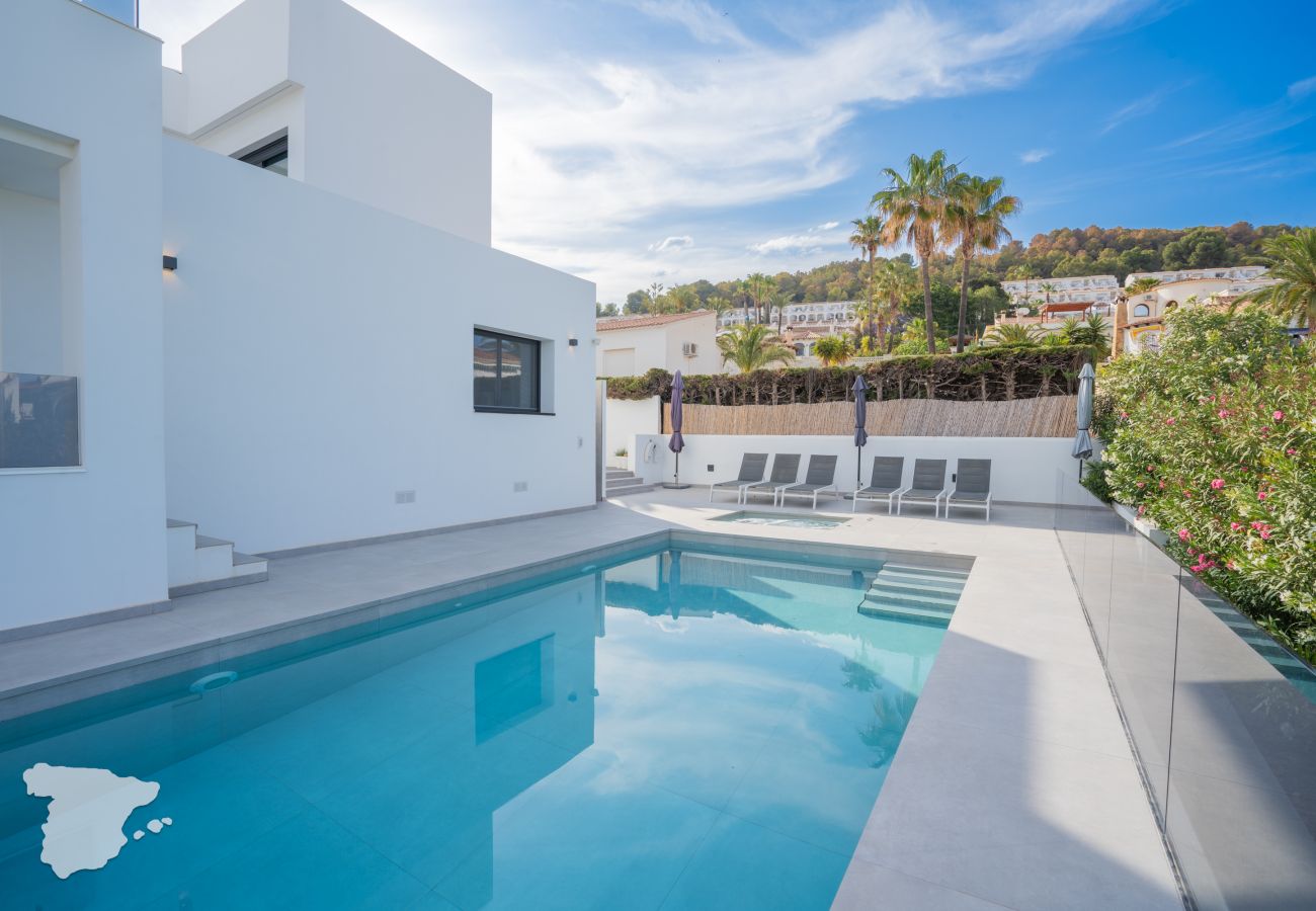 Villa in Calpe - Villa White Flamingo