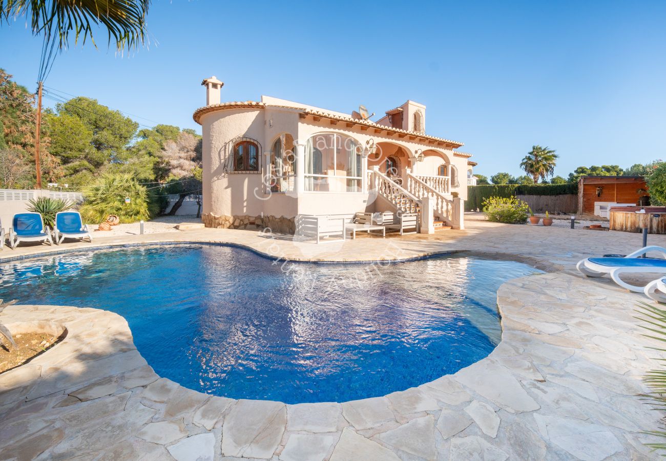 Villa in Calpe - Casa Alegria