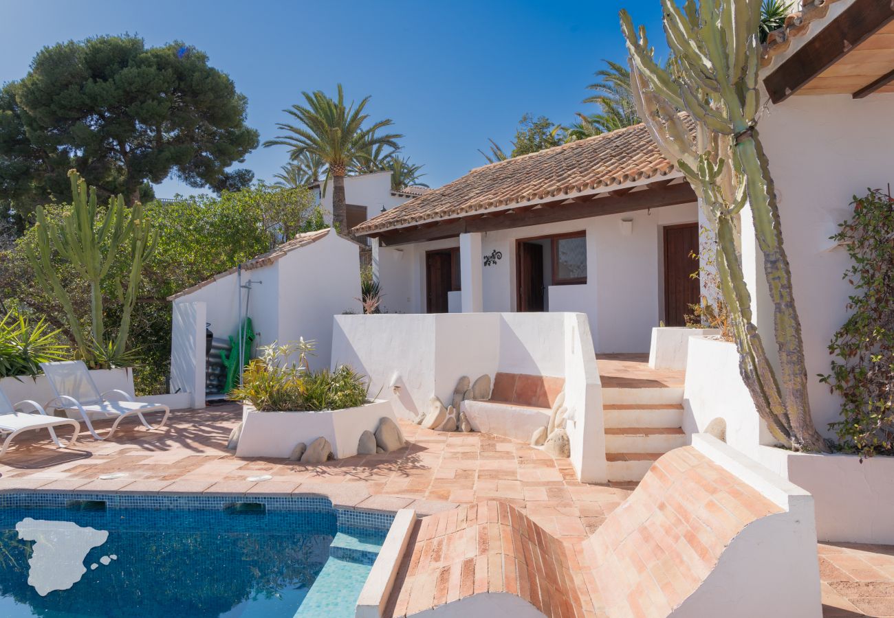 Villa en Moraira - Casa del Flamboyan