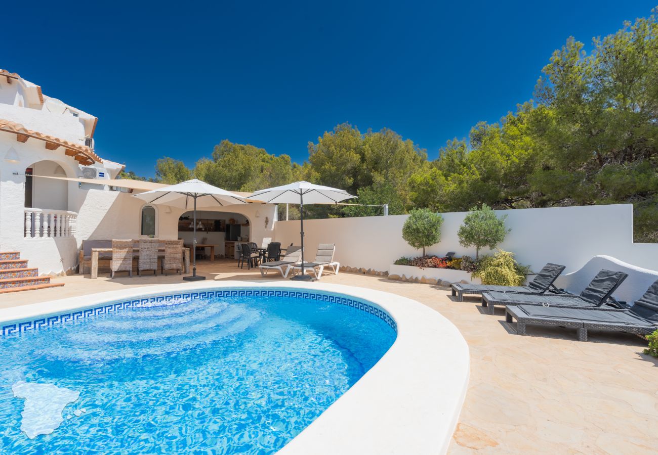 Villa in Calpe / Calp - Tonella